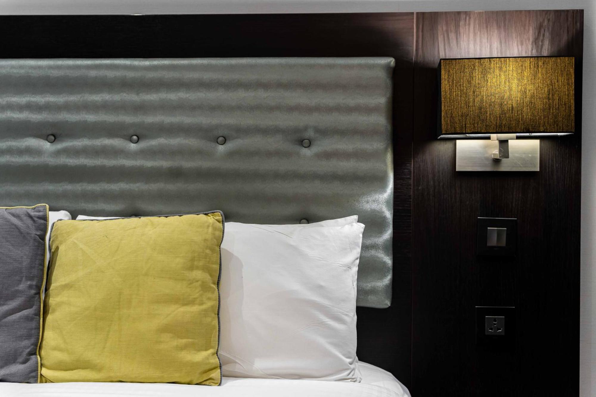 The W14 Kensington Hotel London Kültér fotó