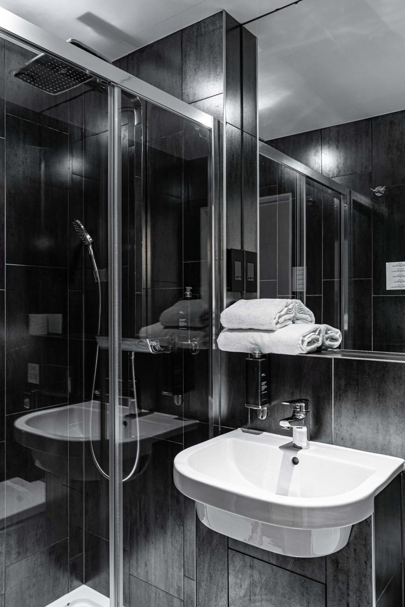 The W14 Kensington Hotel London Kültér fotó