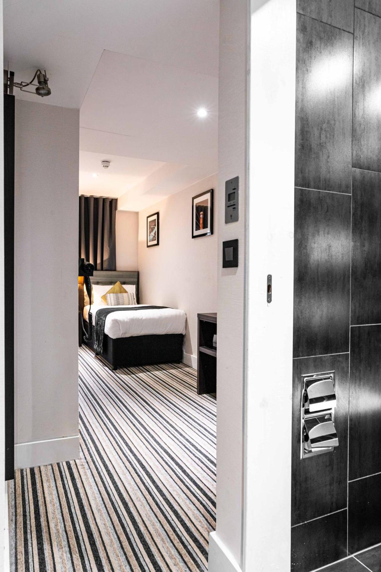 The W14 Kensington Hotel London Kültér fotó