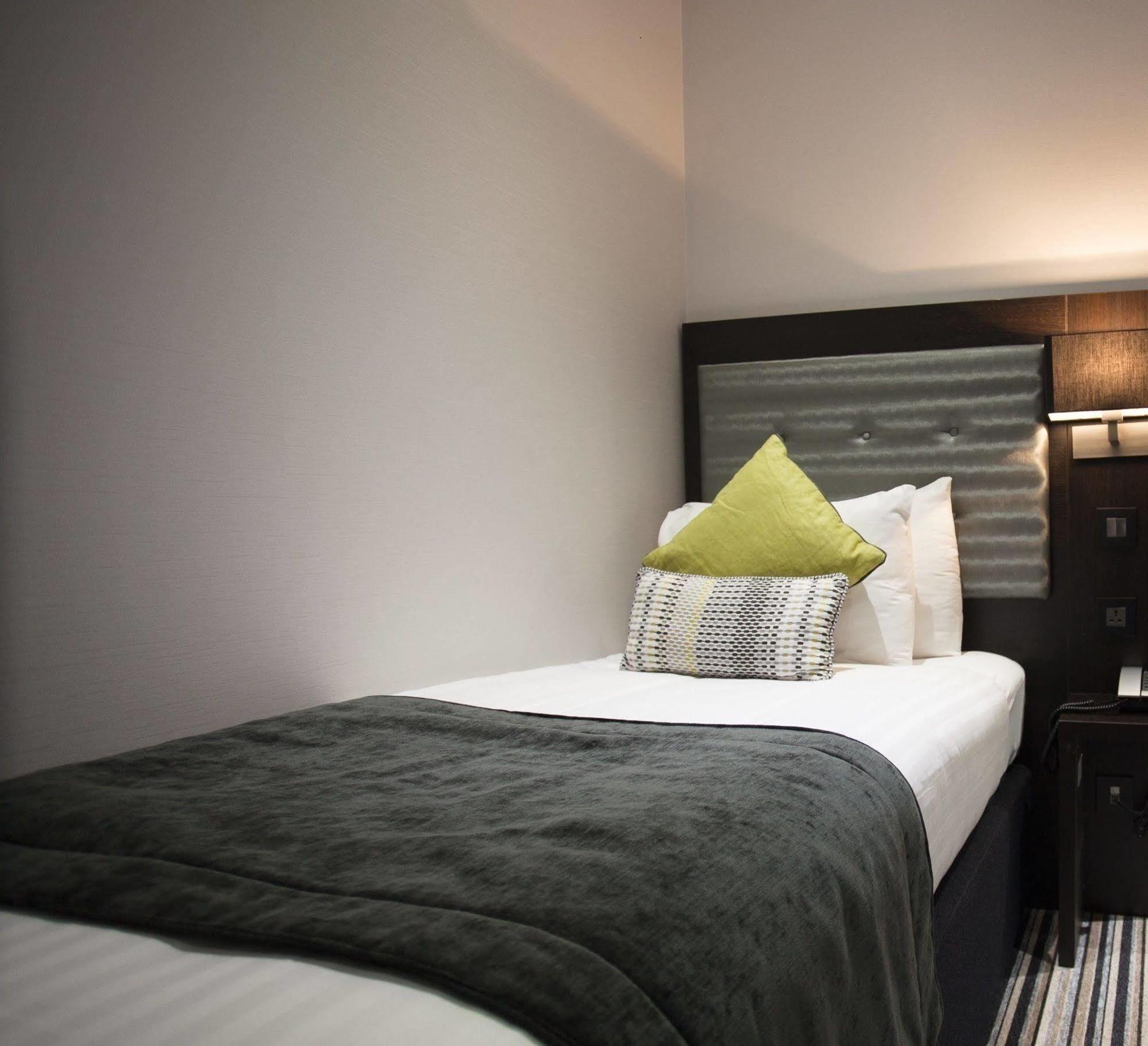 The W14 Kensington Hotel London Kültér fotó